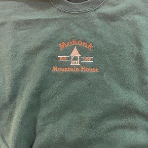 Thick New Vintage (1990s) Mohonk Mountain House Sweatshirt